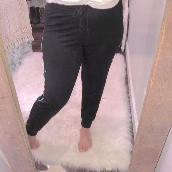 Jenni Intimates size medium black floral joggers - Picture 2 of 5